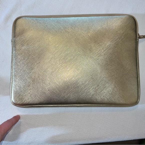 Kate Spade IPAD Cover​​​​ - Picture 13 of 13